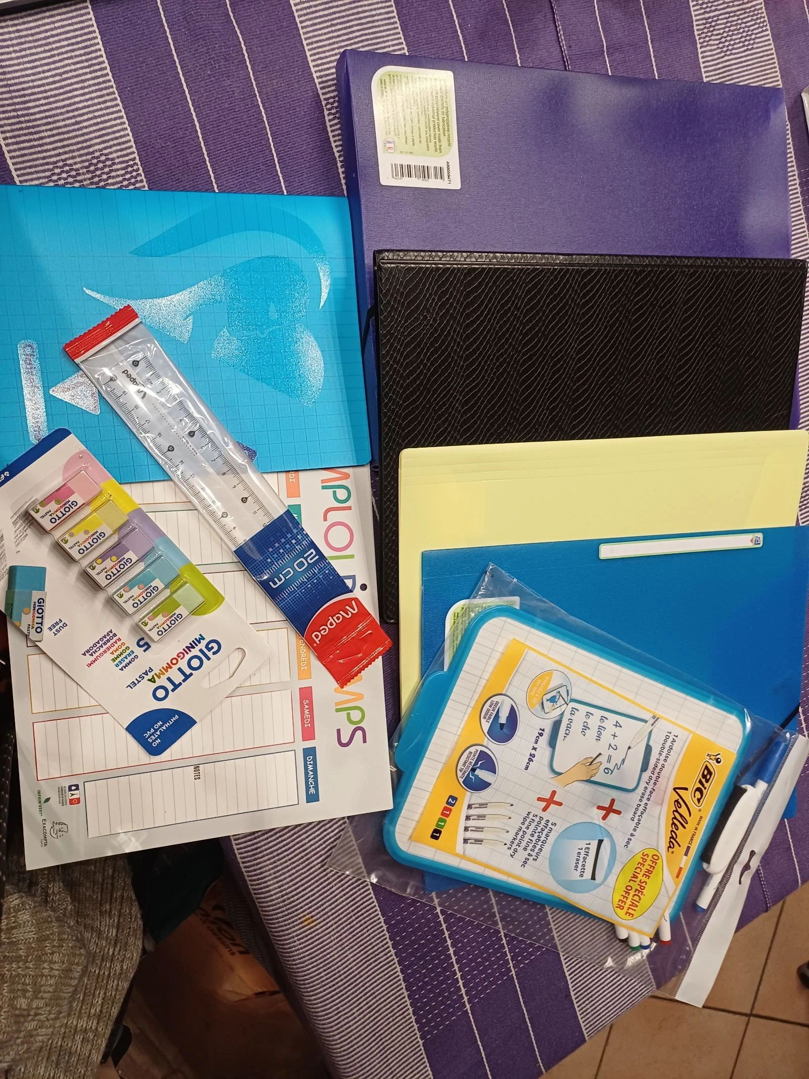 Lot de fournitures  scolaire neuve